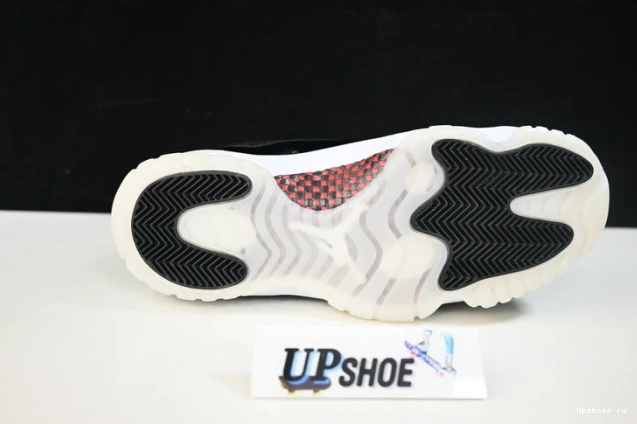 AIR LOW JORDAN RETRO 001 AV2187 11 BLACK-WHITE 0407